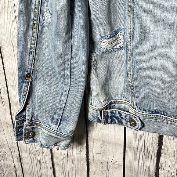 H&M x Coachella distressed/destroyed jean jackets size small - Picture 14 of 16